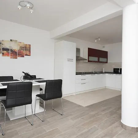 בית הארחה Hadria מאקרסקה