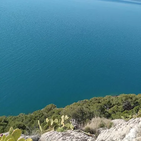 Hadria מאקרסקה